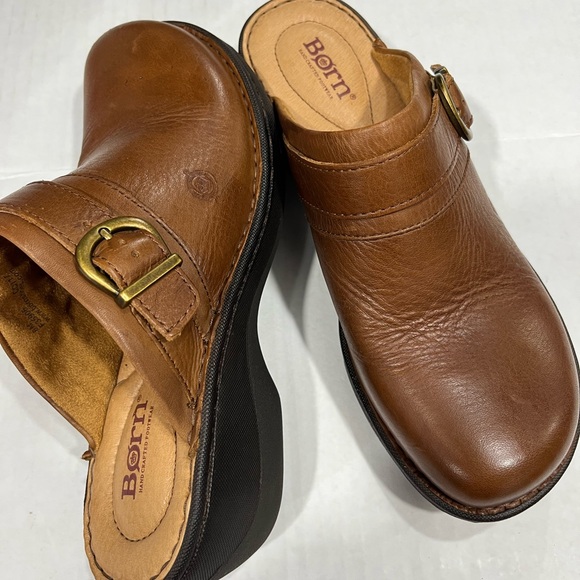 BORN LEATHER SLIP ON CLOG - Picture 14 of 15